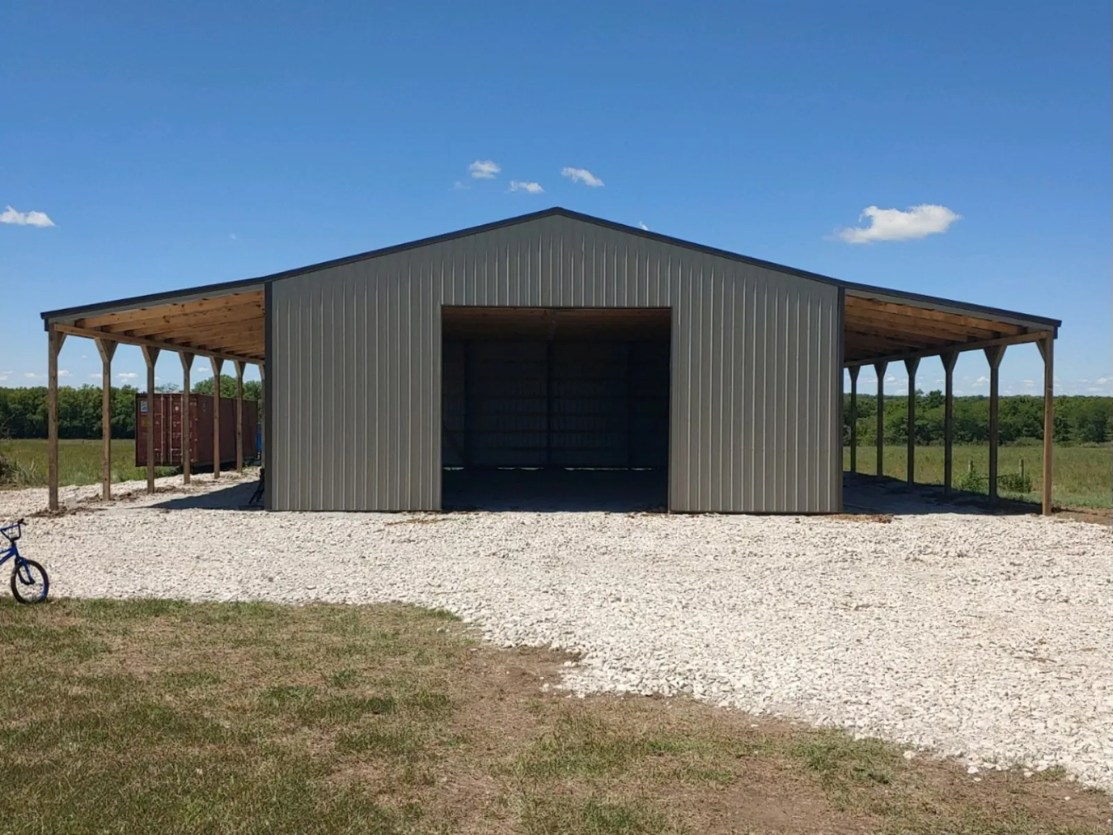 Barn builder